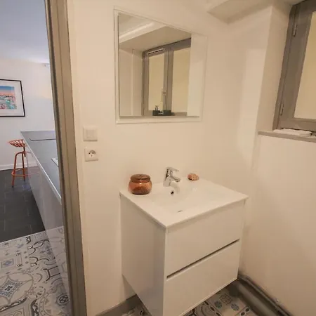Old Town Nice Functional And Cozy Ap For 2pers 1bdrm Lille